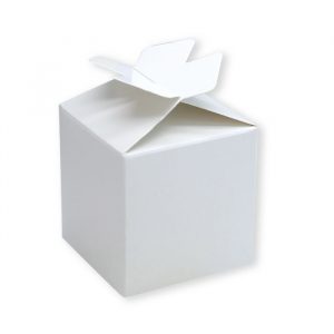 25 Scatoline portaconfetti Cubetto con Fiocco in carta 5 x 7 x 5 cm Bianche